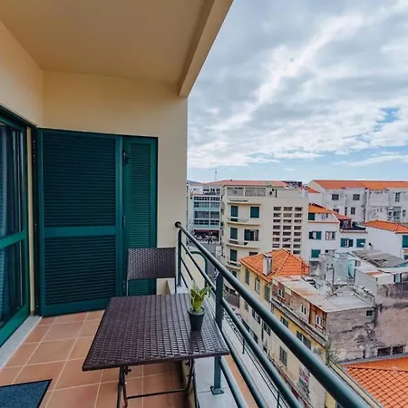 Super Anadia - Golden Funchal (Madeira)